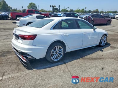 Trzecie zdjęcie samochodu z tyłu: 2024 AUDI A4 PREMIUM PLUS 45 VIN:WAUEAAF47RN018009 - miniatura