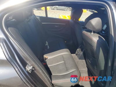 Zdjęcie 10 z 12 samochodu: 2018 BMW 330 XI VIN:WBA8D9C53JEB35190 - miniatura