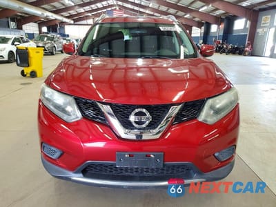 Piąte zdjęcie samochodu w środku: 2014 NISSAN ROGUE SV VIN:5N1AT2MV3EC786052 - miniatura