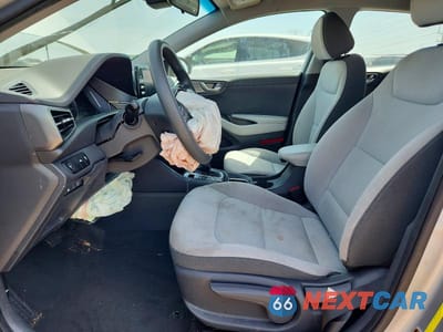 Zdjęcie 7 z 12 samochodu: 2022 HYUNDAI IONIQ BLUE VIN:KMHC65LC8NU268367 - miniatura