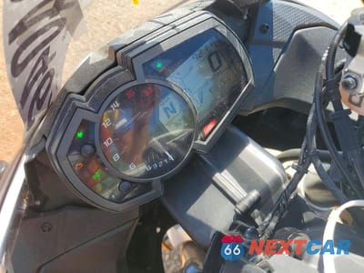 Zdjęcie 7 z 9 samochodu: 2021 KAWASAKI ZX636 K VIN:JKBZXJH11MA008393 - miniatura