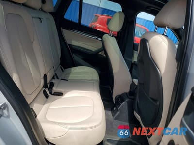 Zdjęcie 11 z 13 samochodu: 2016 BMW X1 XDRIVE28I VIN:WBXHT3Z30G4A50785 - miniatura
