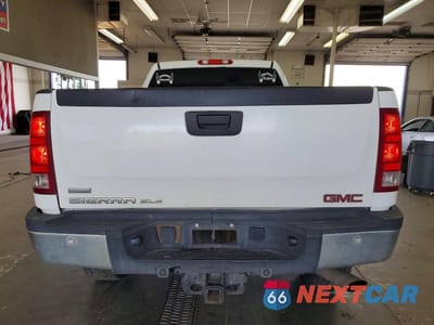 Zdjęcie 6 z 12 samochodu: 2012 GMC SIERRA K2500 SLE VIN:1GT120CG1CF167573 - miniatura