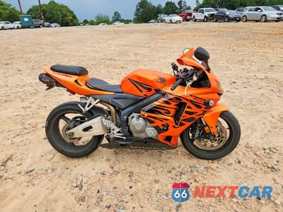 2006 HONDA CBR600 RR JH2PC37036M310570 - główne zdjęcie licytacji z USA - miniatura
