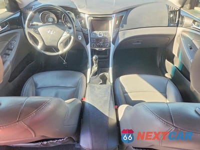 Zdjęcie 8 z 12 samochodu: 2012 HYUNDAI SONATA LIMITED VIN:5NPEC4AC8CH345233 - miniatura