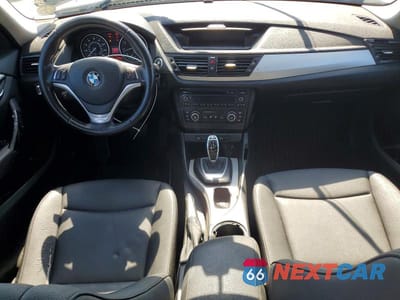 Zdjęcie 8 z 13 samochodu: 2013 BMW X1 XDRIVE28I VIN:WBAVL1C55DVR83595 - miniatura