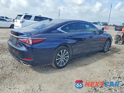 Trzecie zdjęcie samochodu z tyłu: 2021 LEXUS ES 350 BASE VIN:58ADZ1B1XMU094684 - miniatura