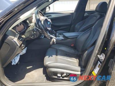 Zdjęcie 7 z 12 samochodu: 2019 BMW 530 XI VIN:WBAJA7C56KG910227 - miniatura