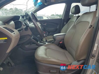 Zdjęcie 7 z 13 samochodu: 2014 HYUNDAI TUCSON SE VIN:KM8JU3AG3EU878233 - miniatura