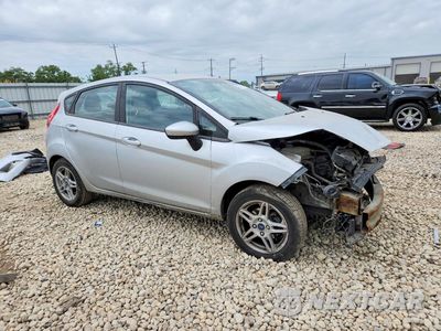 Czwarte zdjęcie samochodu z boku: 2019 FORD FIESTA SE VIN:3FADP4EJ0KM111787 - miniatura