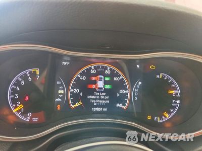 Zdjęcie 9 z 12 samochodu: 2015 JEEP GRAND CHEROKEE LIMITED VIN:1C4RJFBG3FC785039 - miniatura