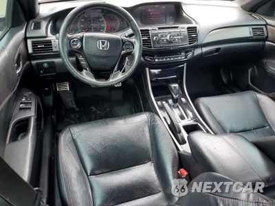 Zdjęcie 8 z 12 samochodu: 2017 HONDA ACCORD SPORT SPECIAL EDITION VIN:1HGCR2F11HA120041 - miniatura