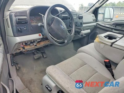 Zdjęcie 8 z 12 samochodu: 2006 FORD F250 SUPER DUTY VIN:1FTSX21P06ED40904 - miniatura