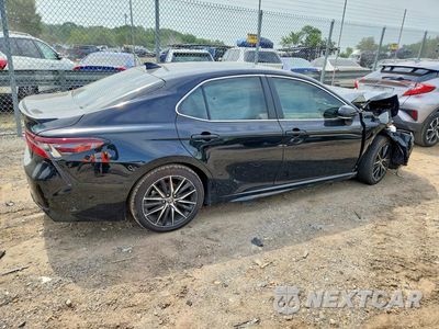Trzecie zdjęcie samochodu z tyłu: 2024 TOYOTA CAMRY SE VIN:4T1G11AK6RU880768 - miniatura