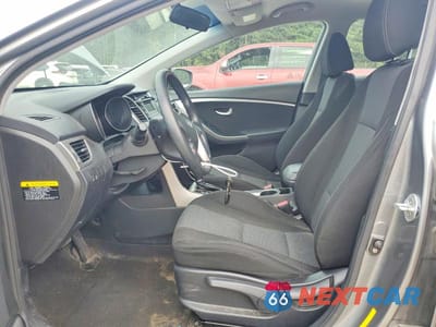 Zdjęcie 7 z 13 samochodu: 2017 HYUNDAI ELANTRA GT BASE VIN:KMHD35LH5HU347458 - miniatura