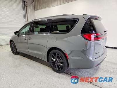 Drugie zdjęcie samochodu z przodu: 2025 CHRYSLER PACIFICA LIMITED VIN:2C4RC1GG2SR535122 - miniatura