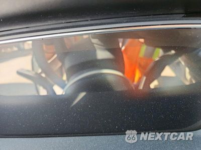 Zdjęcie 9 z 13 samochodu: 2022 AUDI E-TRON PREMIUM VIN:WA1AAAGE2NB014321 - miniatura