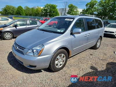 2009 KIA SEDONA LX KNDMB233496313169 - główne zdjęcie licytacji z USA - miniatura