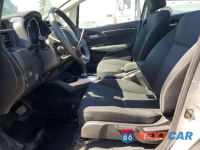 Zdjęcie 7 z 13 samochodu: 2020 HONDA FIT LX VIN:3HGGK5H48LM729024 - miniatura