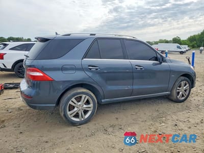 Trzecie zdjęcie samochodu z tyłu: 2012 MERCEDES-BENZ ML 350 BLUETEC VIN:4JGDA2EBXCA025650 - miniatura