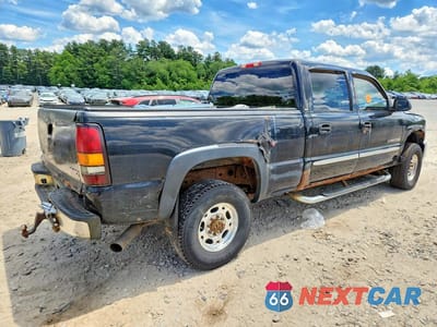 Trzecie zdjęcie samochodu z tyłu: 2005 GMC SIERRA K2500 HEAVY DUTY VIN:1GTHK23UX5F864436 - miniatura