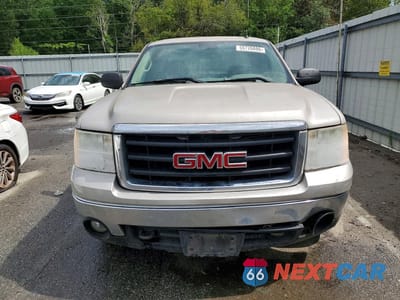 Piąte zdjęcie samochodu w środku: 2008 GMC SIERRA C1500 VIN:1GTEC19X38Z209422 - miniatura