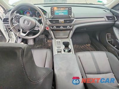 Zdjęcie 8 z 12 samochodu: 2018 HONDA ACCORD HYBRID EX VIN:1HGCV3F48JA015689 - miniatura