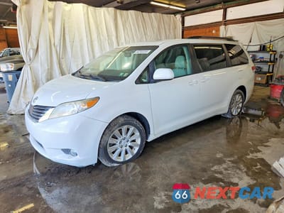 2012 TOYOTA SIENNA XLE 7-PASSENGER 5TDDK3DCXCS040055 - główne zdjęcie licytacji z USA - miniatura