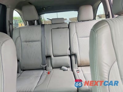 Zdjęcie 10 z 13 samochodu: 2014 TOYOTA HIGHLANDER LE PLUS VIN:5TDZKRFH8ES014915 - miniatura