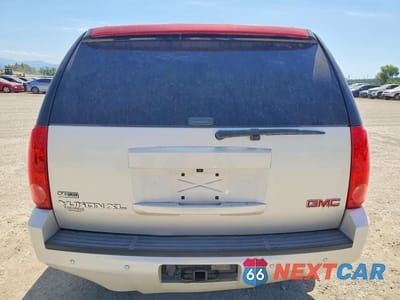 Zdjęcie 6 z 13 samochodu: 2008 GMC YUKON XL K1500 VIN:1GKFK16398R214007 - miniatura