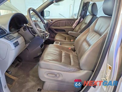 Zdjęcie 7 z 13 samochodu: 2008 HONDA ODYSSEY TOURING VIN:5FNRL38848B010165 - miniatura
