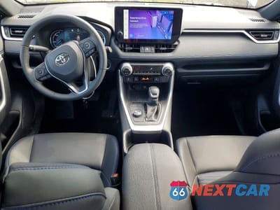 Zdjęcie 8 z 14 samochodu: 2025 TOYOTA RAV4 XSE VIN:JTME6RFV6SD570852 - miniatura