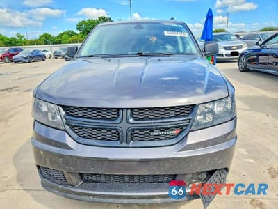 Piąte zdjęcie samochodu w środku: 2018 DODGE JOURNEY SE VIN:3C4PDCAB8JT363932 - miniatura