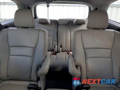 Zdjęcie 10 z 13 samochodu: 2019 HONDA PILOT TOURING VIN:5FNYF6H64KB017241 - miniatura