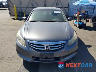 Piąte zdjęcie samochodu w środku: 2012 HONDA ACCORD LX VIN:1HGCP2F32CA087938 - miniatura