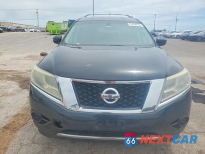 Piąte zdjęcie samochodu w środku: 2015 NISSAN PATHFINDER S VIN:5N1AR2MM9FC685816 - miniatura