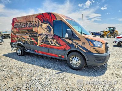 Czwarte zdjęcie samochodu z boku: 2023 FORD TRANSIT T-250 VIN:1FTBR2C8XPKB58534 - miniatura