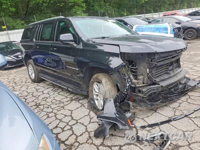 Czwarte zdjęcie samochodu z boku: 2024 CHEVROLET SUBURBAN C1500 LT VIN:1GNSCCKD0RR354893 - miniatura