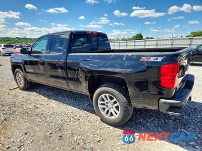 Drugie zdjęcie samochodu z przodu: 2017 CHEVROLET SILVERADO K1500 LT VIN:1GCVKREC9HZ210885 - miniatura