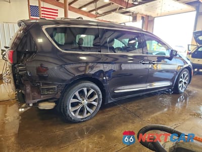 Trzecie zdjęcie samochodu z tyłu: 2017 CHRYSLER PACIFICA LIMITED VIN:2C4RC1GG1HR608490 - miniatura