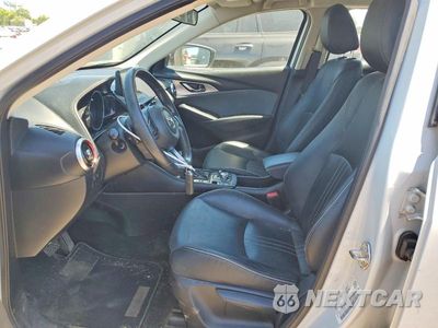 Zdjęcie 7 z 13 samochodu: 2019 MAZDA CX-3 GRAND TOURING VIN:JM1DKFD77K0450768 - miniatura