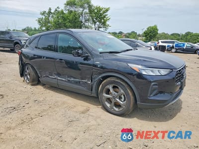 Czwarte zdjęcie samochodu z boku: 2025 FORD ESCAPE ST LINE VIN:1FMCU9MNXSUB19127 - miniatura