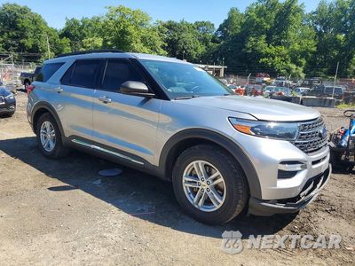 Czwarte zdjęcie samochodu z boku: 2022 FORD EXPLORER XLT VIN:1FMSK7DH8NGA79391 - miniatura