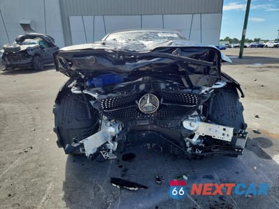 Piąte zdjęcie samochodu w środku: 2023 MERCEDES-BENZ C 300 VIN:W1KWJ8DB1PG132628 - miniatura