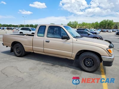 Czwarte zdjęcie samochodu z boku: 1997 TOYOTA TACOMA XTRACAB VIN:4TAVN52N0VZ233808 - miniatura