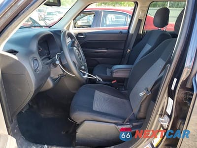 Zdjęcie 7 z 13 samochodu: 2014 JEEP PATRIOT SPORT VIN:1C4NJRBB0ED868408 - miniatura