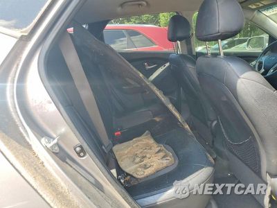 Zdjęcie 10 z 12 samochodu: 2012 HYUNDAI TUCSON GLS VIN:KM8JU3AC6CU489161 - miniatura
