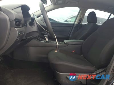 Zdjęcie 7 z 12 samochodu: 2024 NISSAN SENTRA S VIN:3N1AB8BVXRY338839 - miniatura