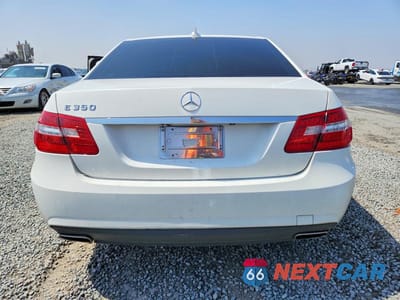 Zdjęcie 6 z 12 samochodu: 2013 MERCEDES-BENZ E 350 VIN:WDDHF5KB8DA704353 - miniatura
