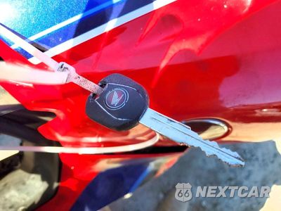 Zdjęcie 8 z 9 samochodu: 2021 HONDA CBR600 RR VIN:JH2PC40H8MK700062 - miniatura